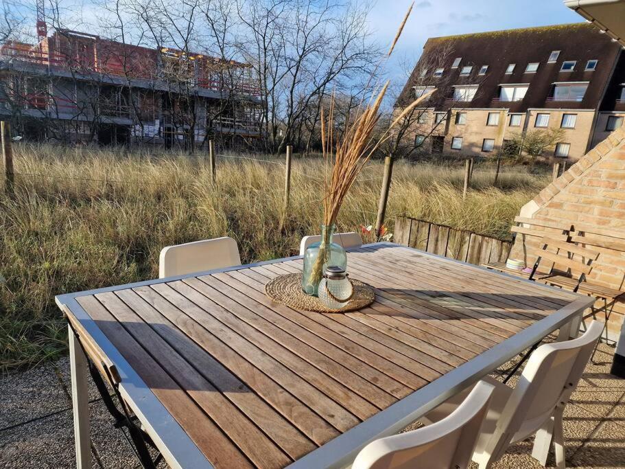 4-Persoons Appartement Met Een Mooi Uitzicht De Panne Εξωτερικό φωτογραφία